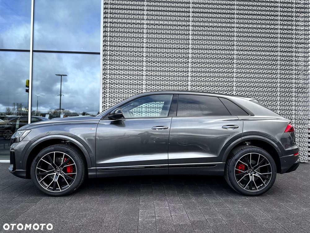 Audi Q8 - 3