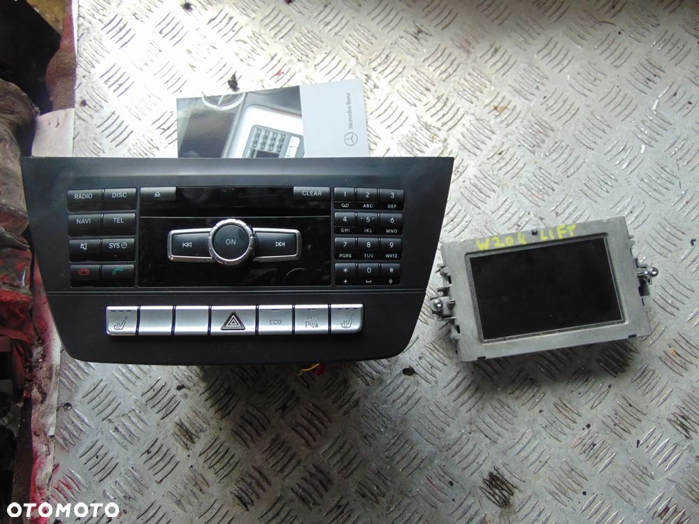 Radio Mercedes w204 zestaw