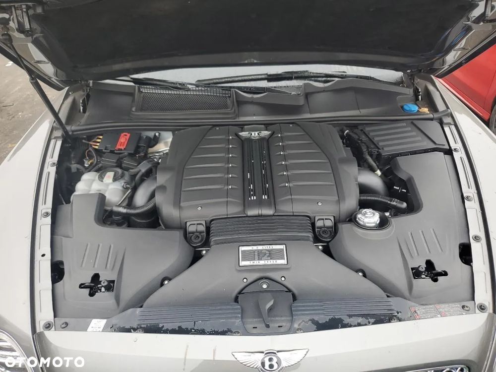 Bentley Bentayga - 9