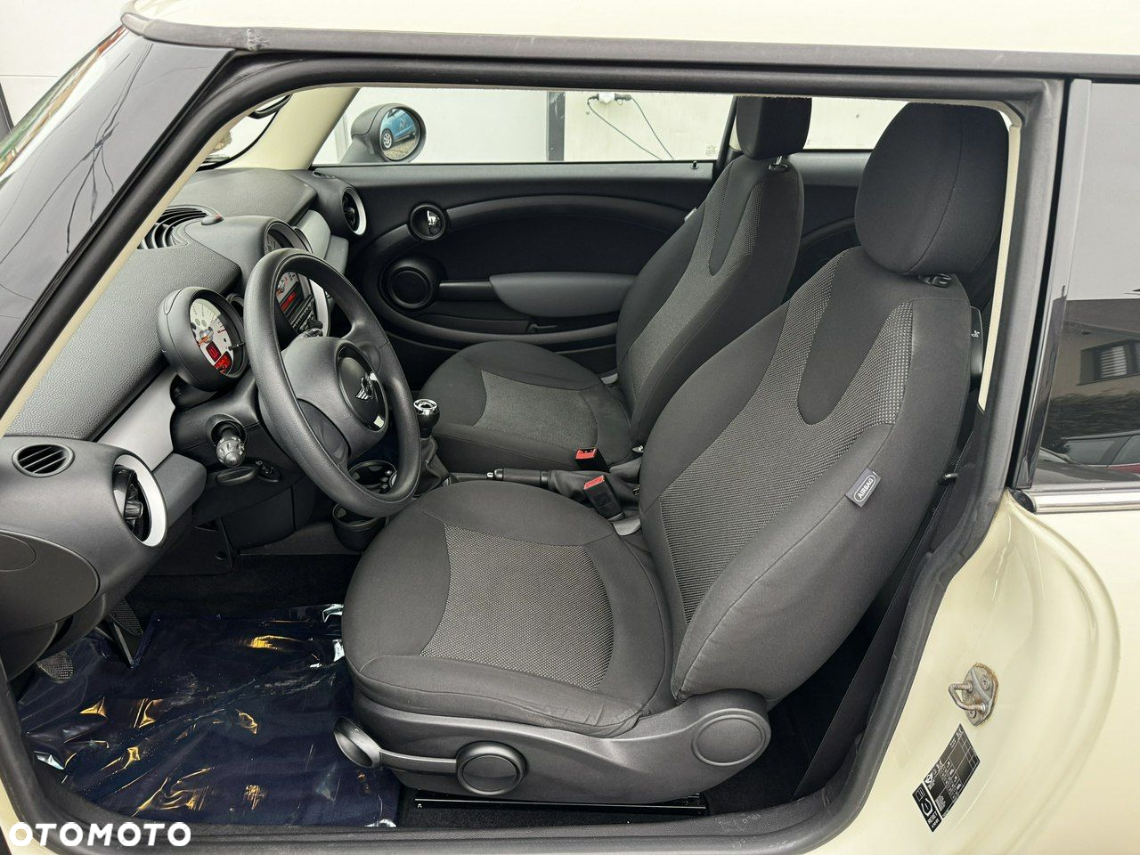 MINI Cooper - 9