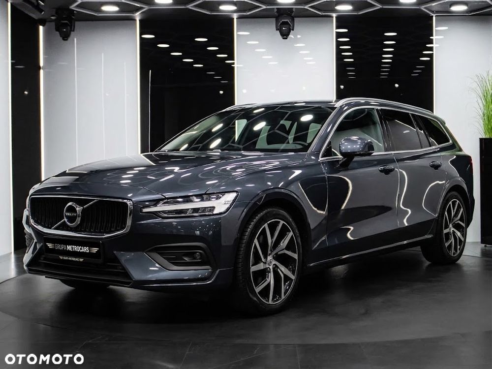 Volvo V60 T4 Momentum Pro - 3
