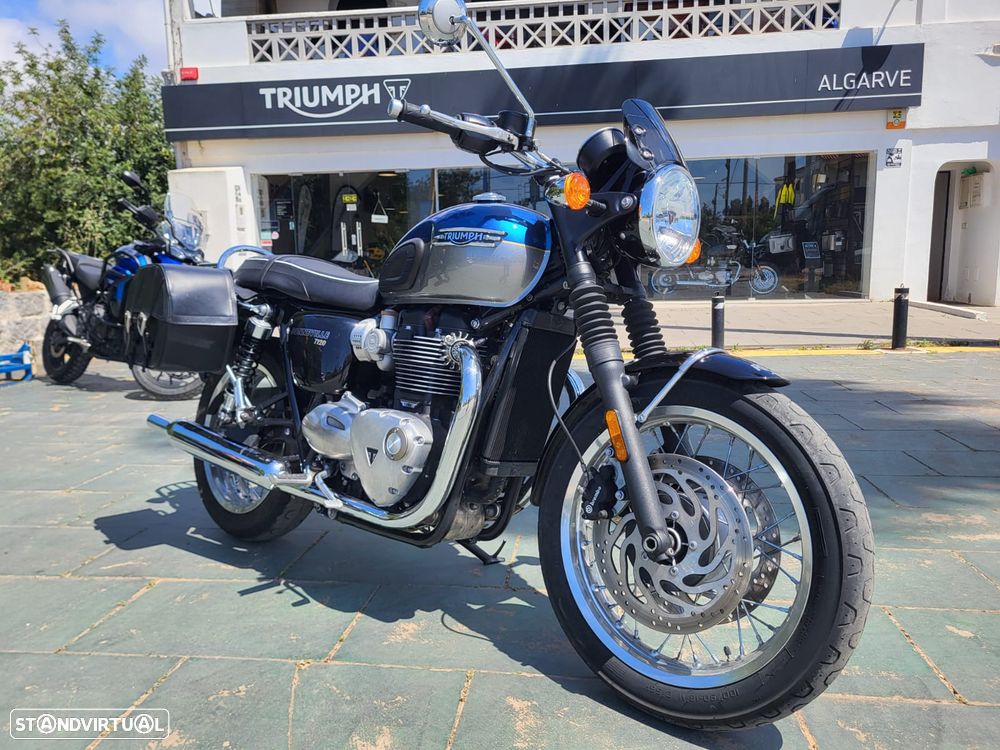 Triumph Bonneville T120 - 6