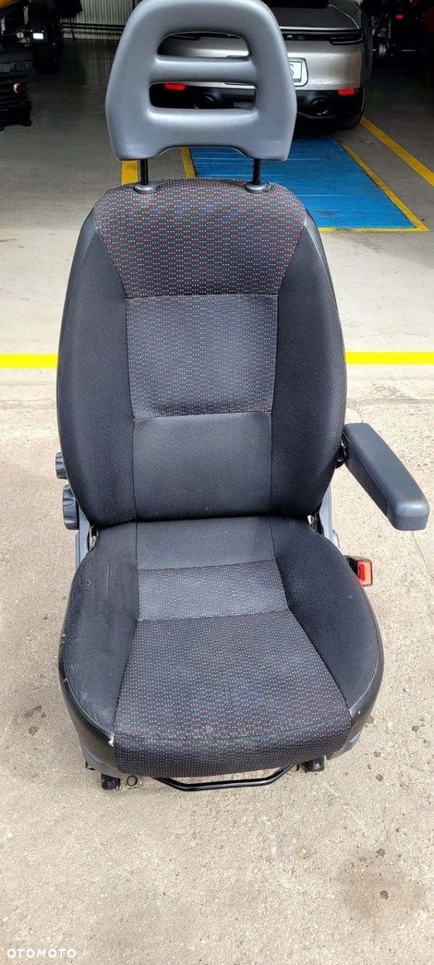 Ducato Boxer Jumper 06-20 Fotel pojedynczy prawy - 1