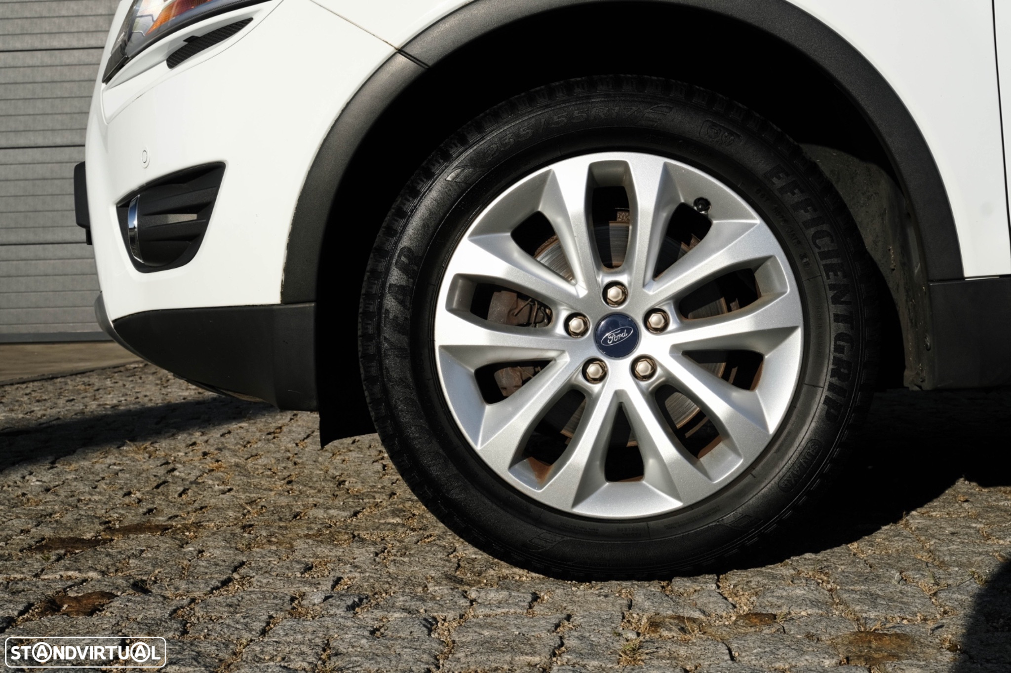 Ford Kuga 2.0 TDCi Titanium - 3