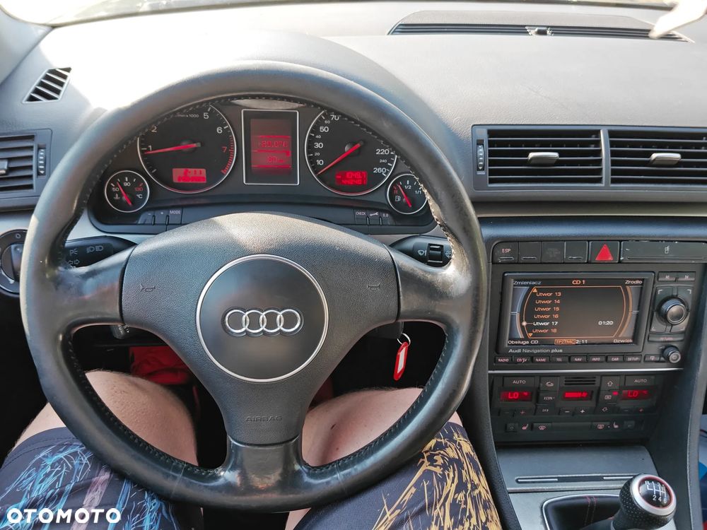 Audi A4 Limousine 1.8 T quattro - 19