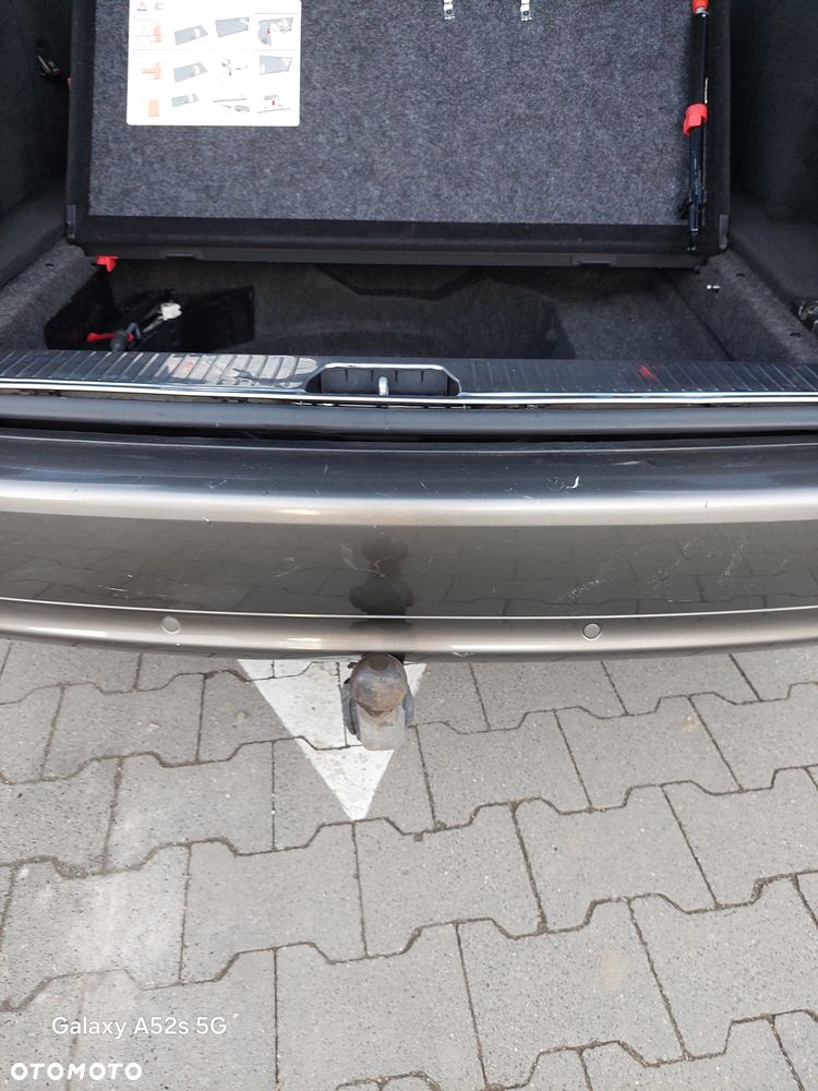 Mercedes-Benz Klasa E ver-220-t-cdi-dpf-blueefficiency-automatik-avantgarde - 13