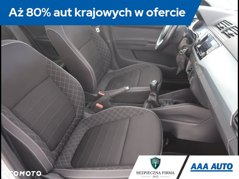 Skoda Fabia - 10