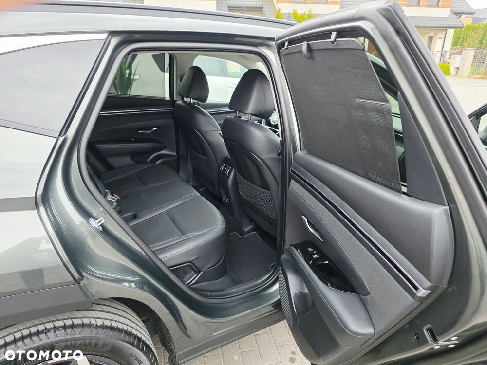 Hyundai Tucson 1.6 T-GDi HEV 4WD Select - 36