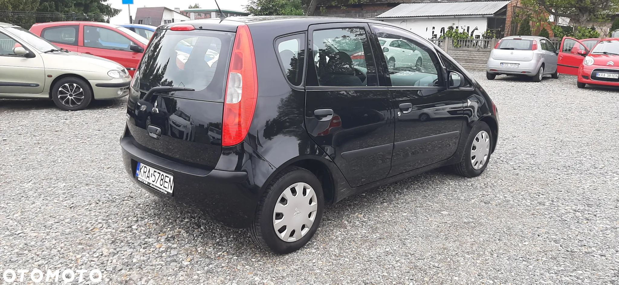 Mitsubishi Colt - 14