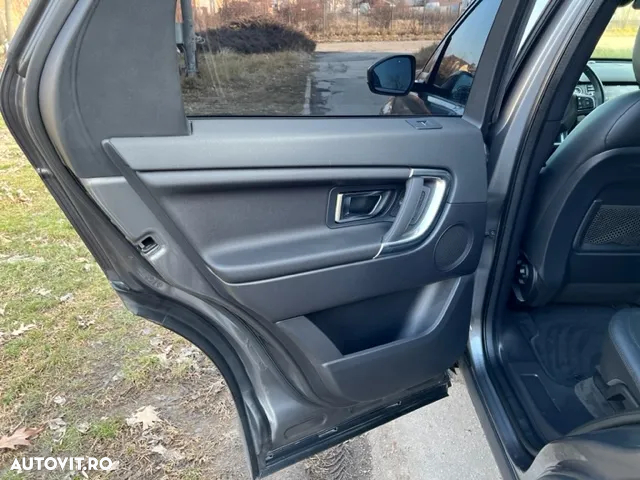 Land Rover Discovery Sport - 14