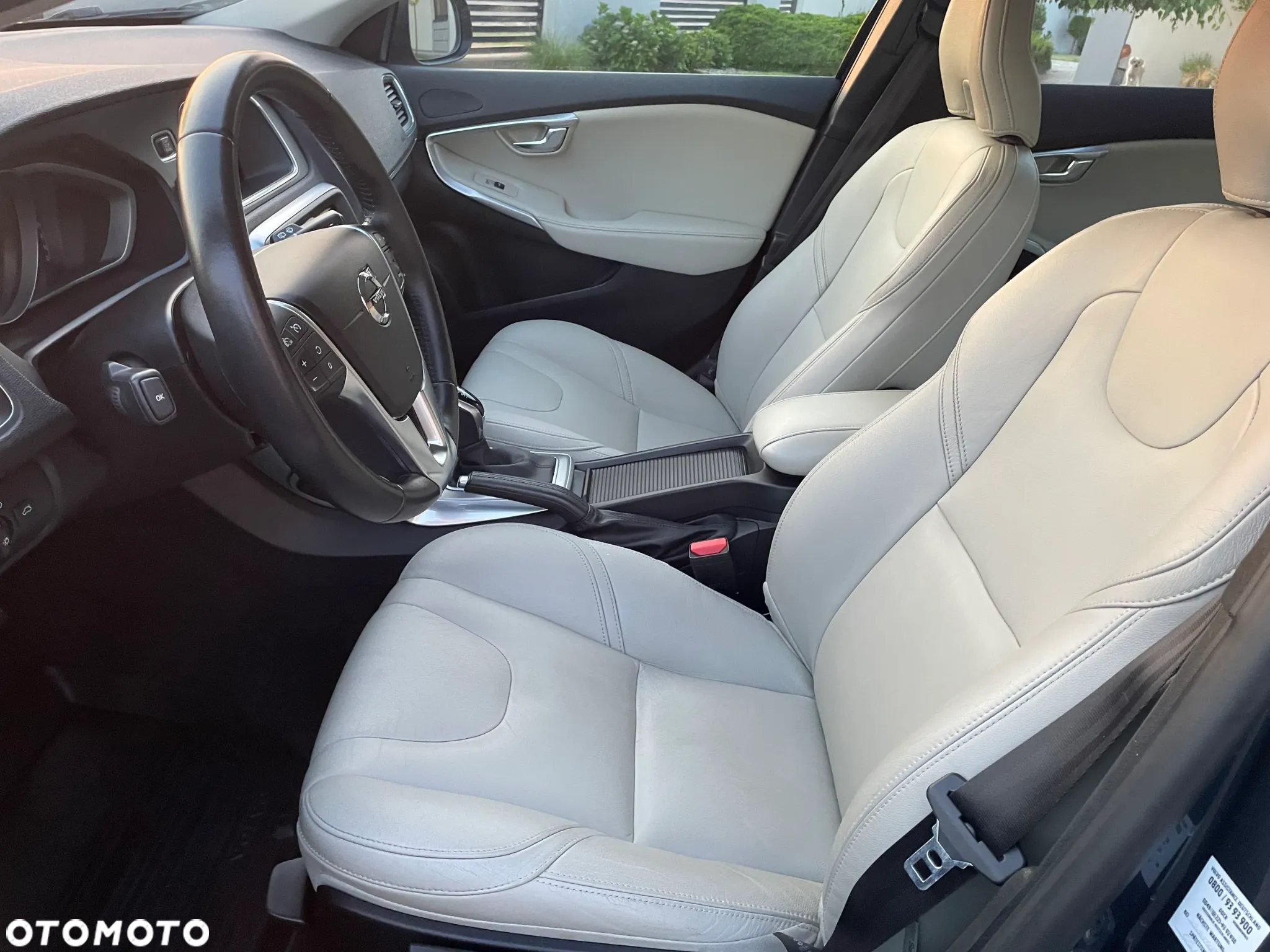 Volvo V40 T3 Geartronic Inscription - 11