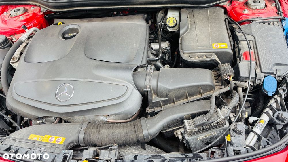 Mercedes-Benz CLA 250 4Matic 7G-DCT AMG Line - 27