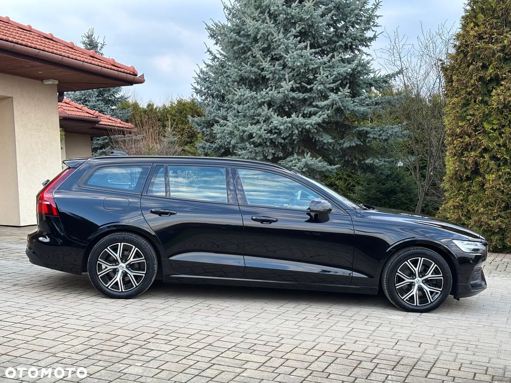 Volvo V60 B3 B Essential - 6