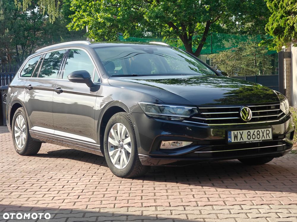 Volkswagen Passat 2.0 TDI SCR DSG Comfortline - 10
