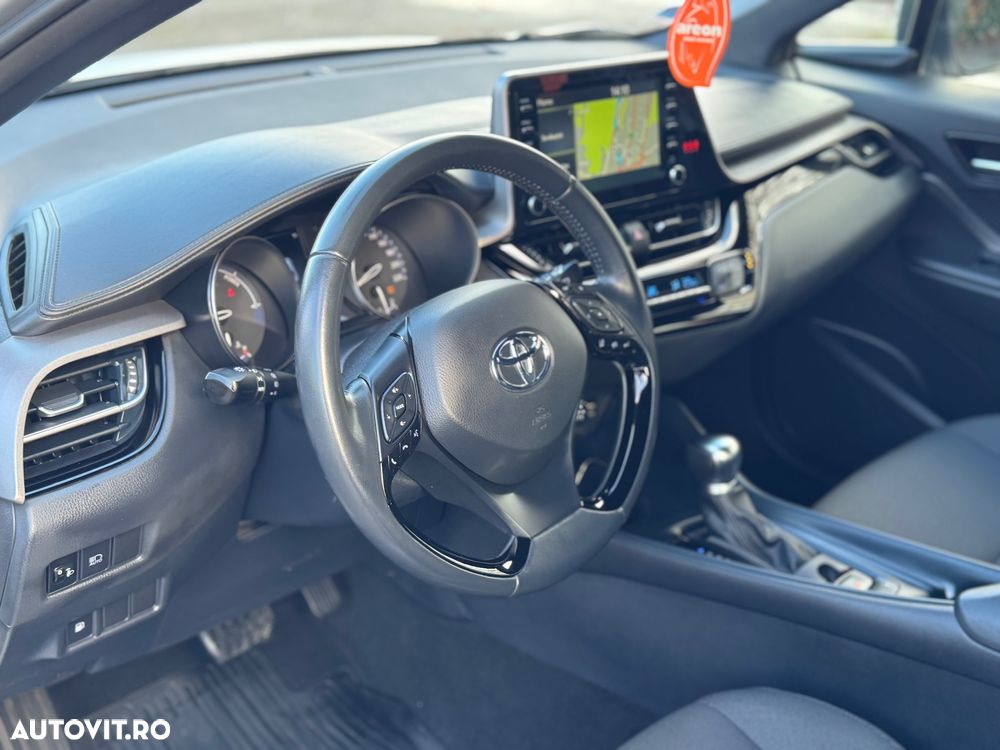 Toyota C-HR 2.0 Hybrid Business-Edition - 16