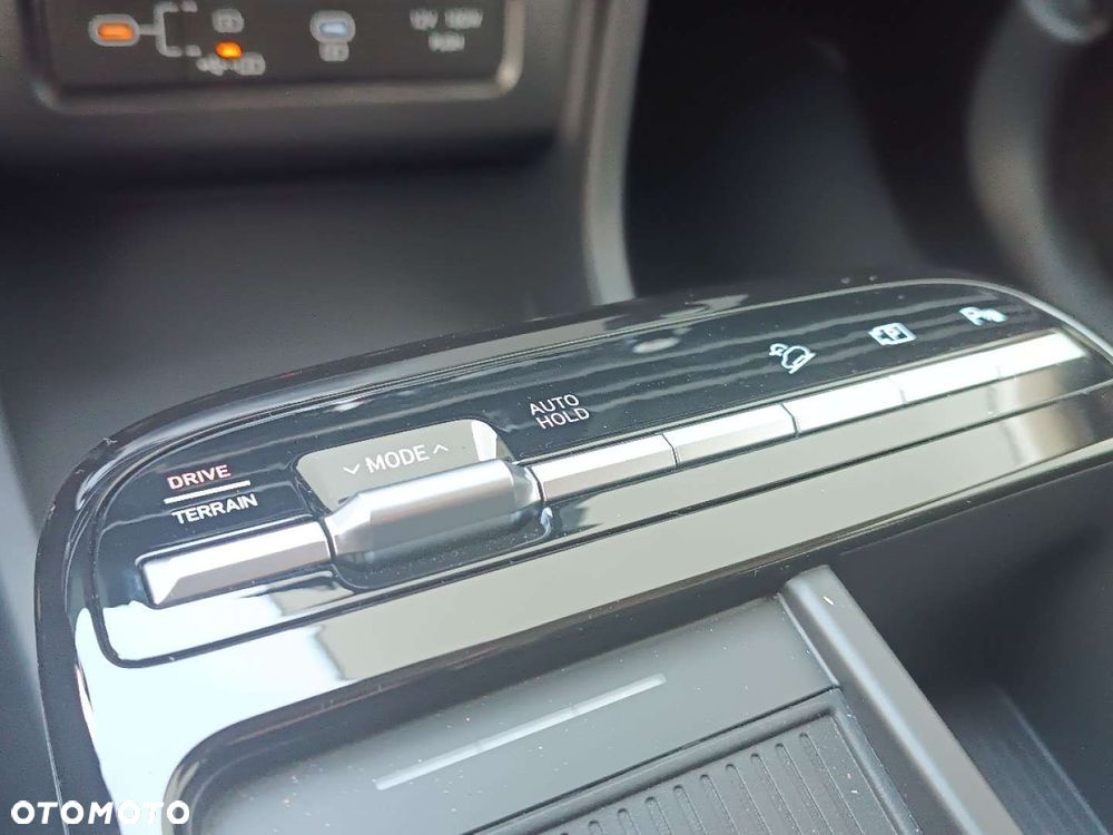 Hyundai Tucson 1.6 T-GDi HEV Smart 4WD - 25