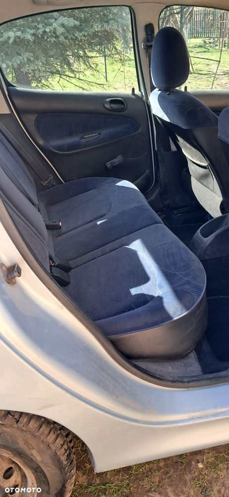 Peugeot 206 1.1 XR - 3