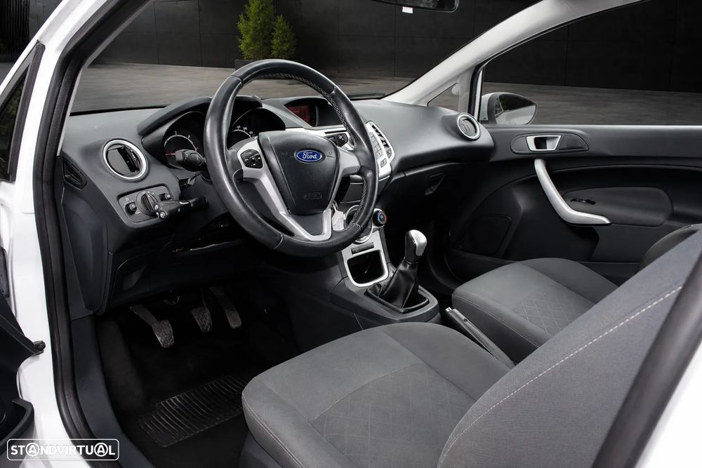 Ford Fiesta 1.6 TDCI Trend - 18