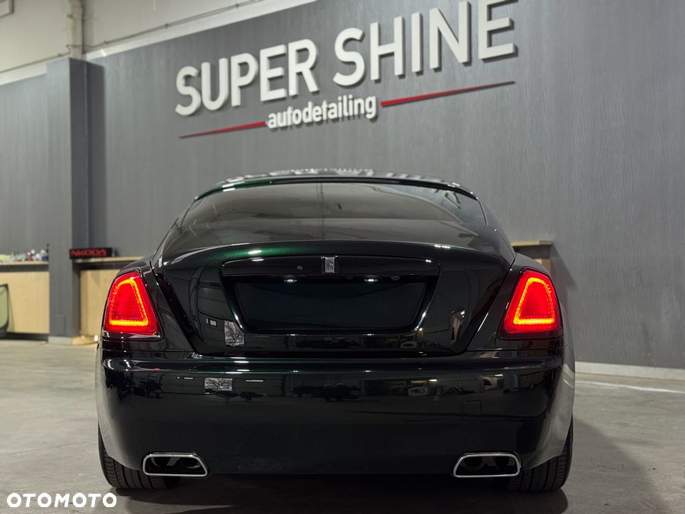 Rolls-Royce Wraith Standard - 18