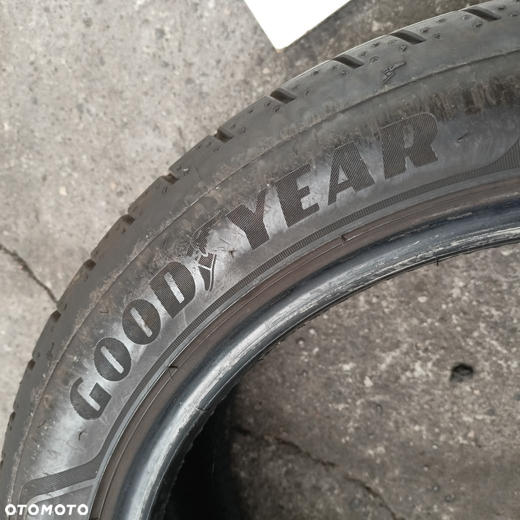 Opona 215/45/17 Goodyear Eagle F1 Asymmetric 3 (F4486) - 2
