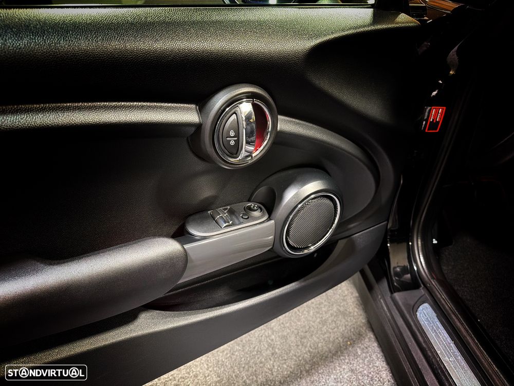 MINI 3 Portas - 15