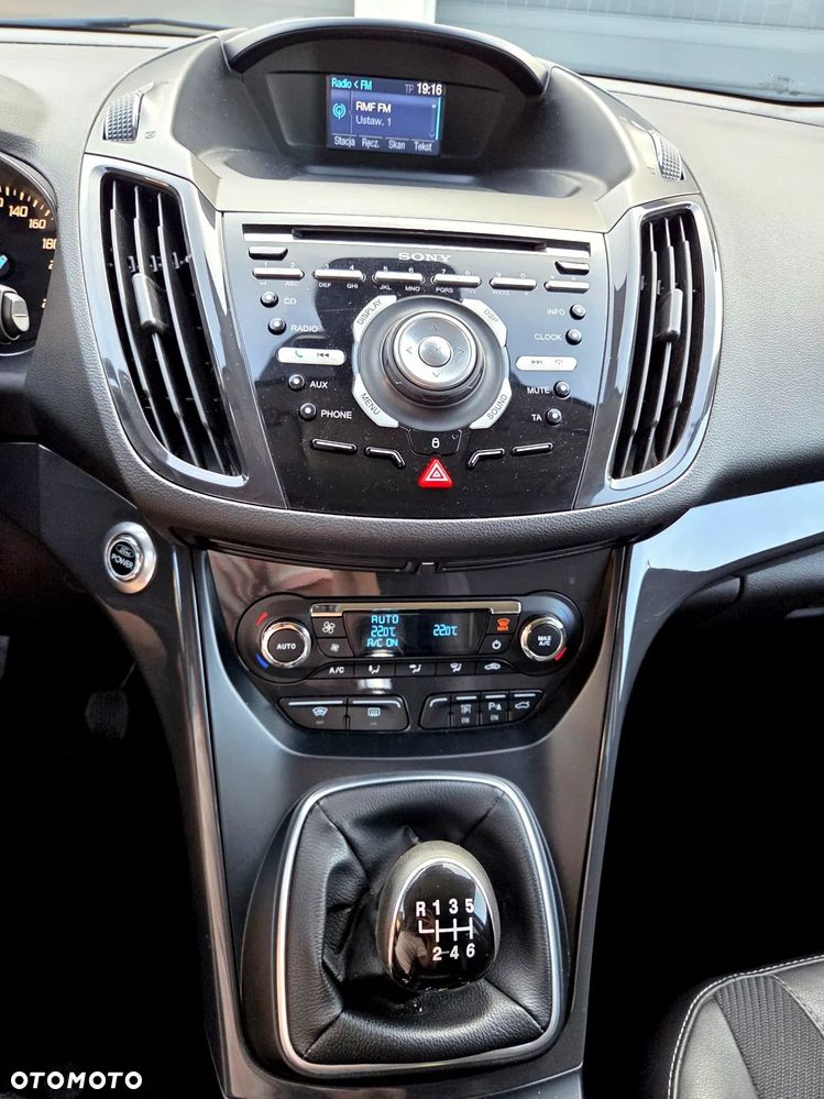 Ford Kuga - 23
