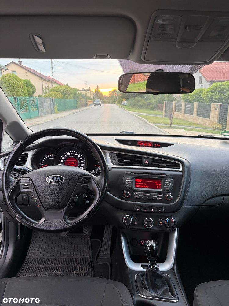 Kia Ceed 1.4 CVVT Edition 7 - 26