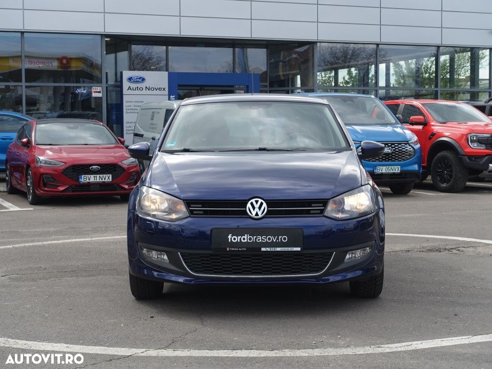 Volkswagen Polo - 2