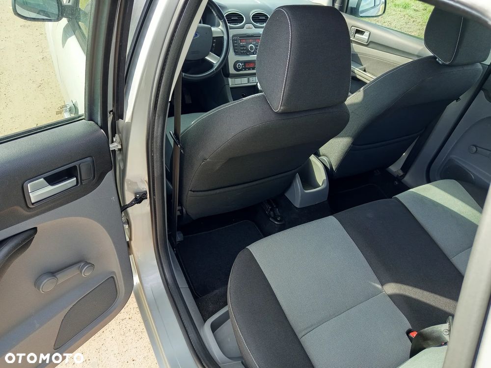 Ford Focus 1.6 16V Concept - 17