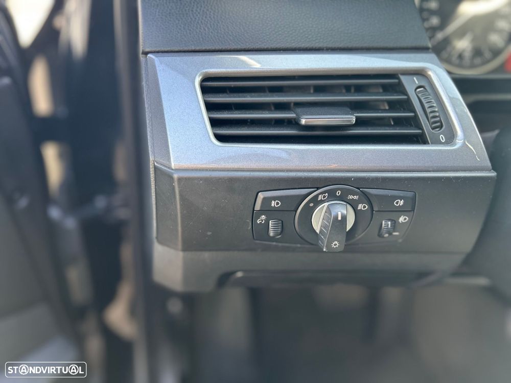BMW 520 dA Executive - 27