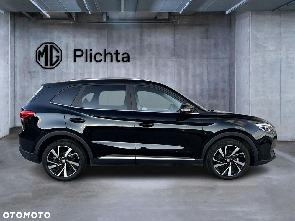 MG ZS Hybrid+ - 8