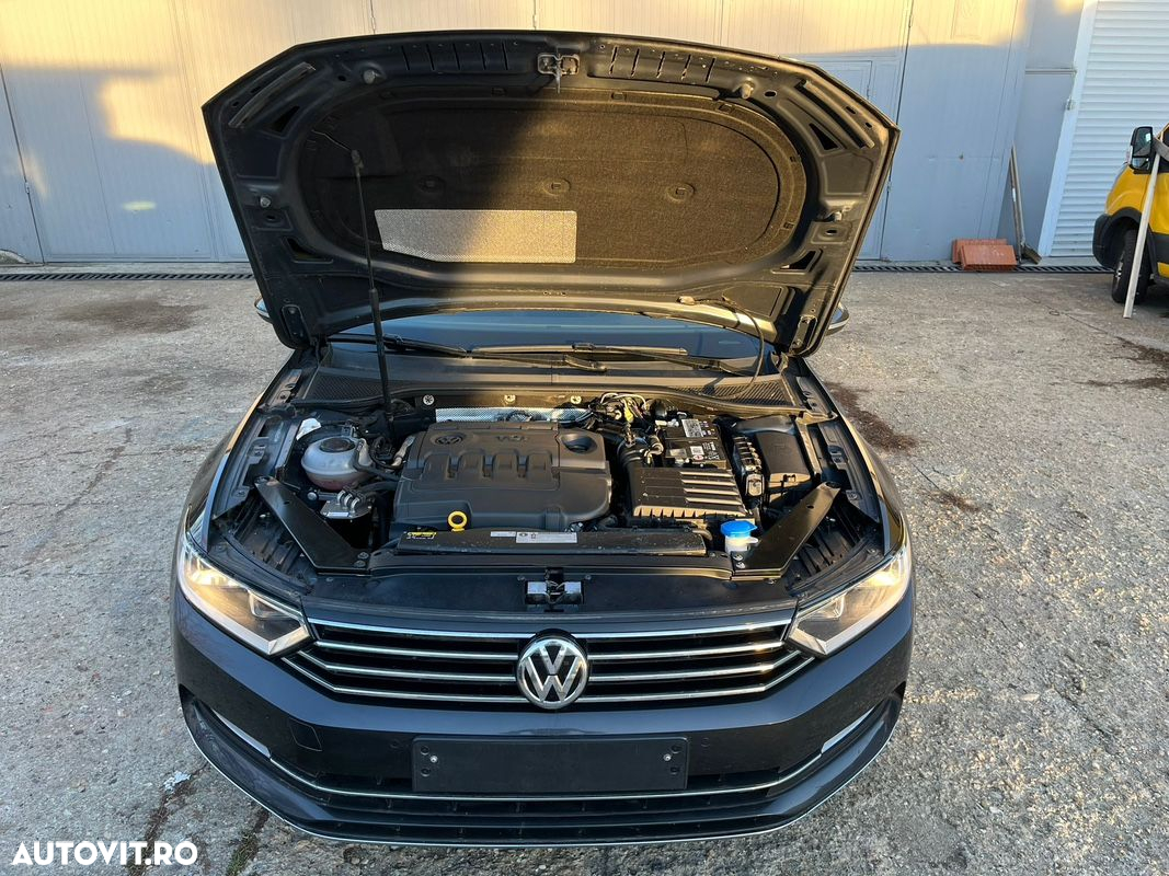 Volkswagen Passat - 27