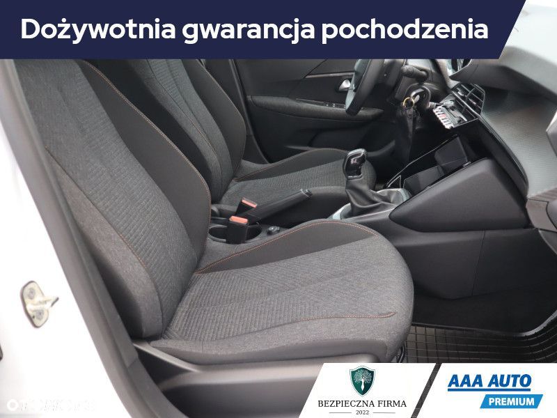 Peugeot 208 - 11