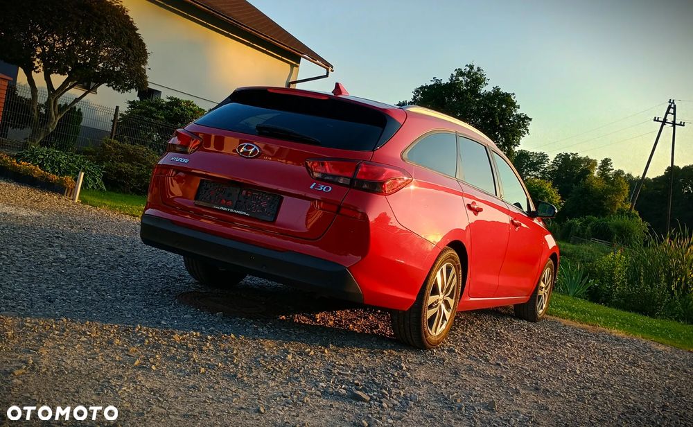 Hyundai i30 1.4 GO Plus - 10