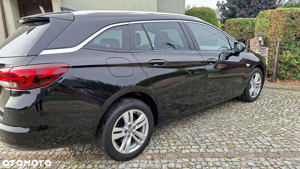 Opel Astra 1.6 D (CDTI) Start/Stop Business - 17