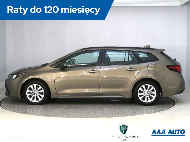 Toyota Corolla - 4