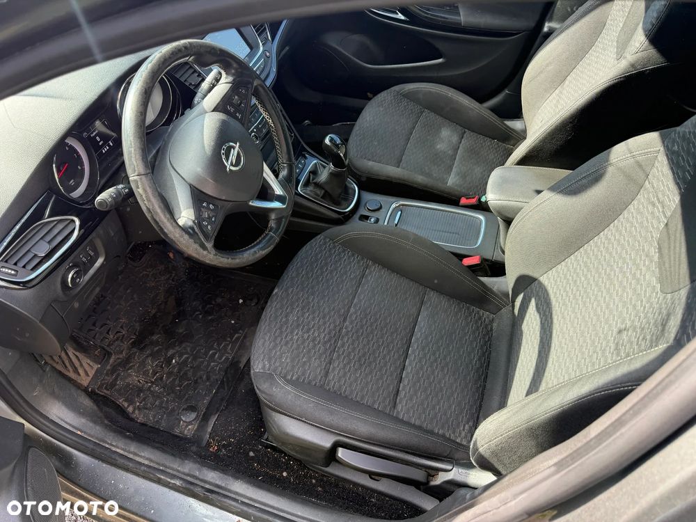 Opel Astra 1.4 Turbo Business - 4