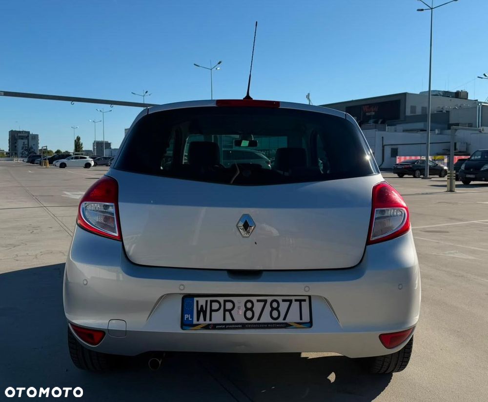 Renault Clio 1.6 16V Dynamique - 5