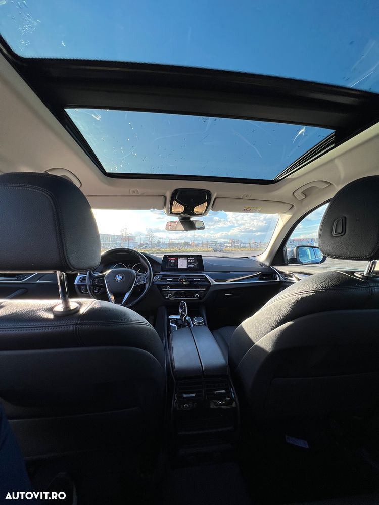 BMW Seria 5 520d AT - 2