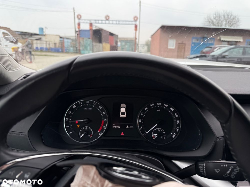 Skoda Octavia 2.0 TDI Exclusive - 28
