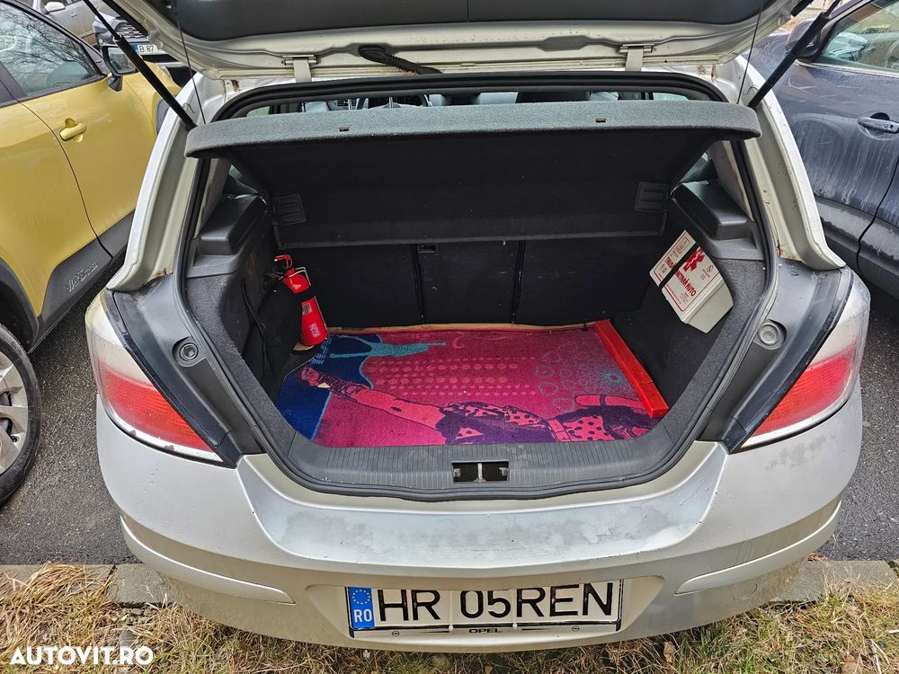 Opel Astra 1.7 CDTI Essentia - 7