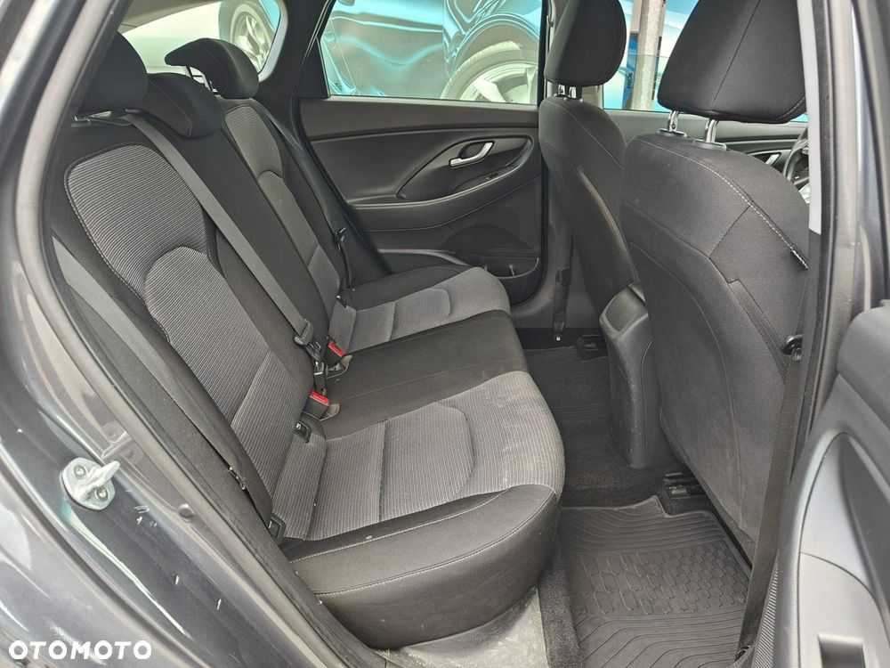 Hyundai i30 - 17