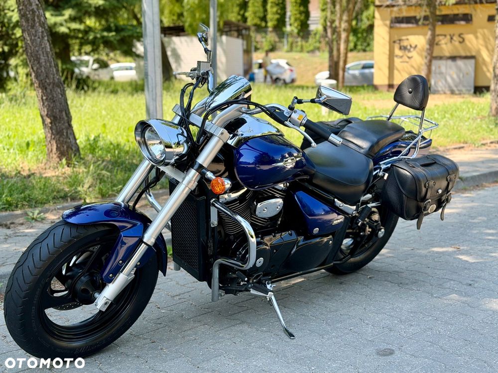 Suzuki Intruder - 6