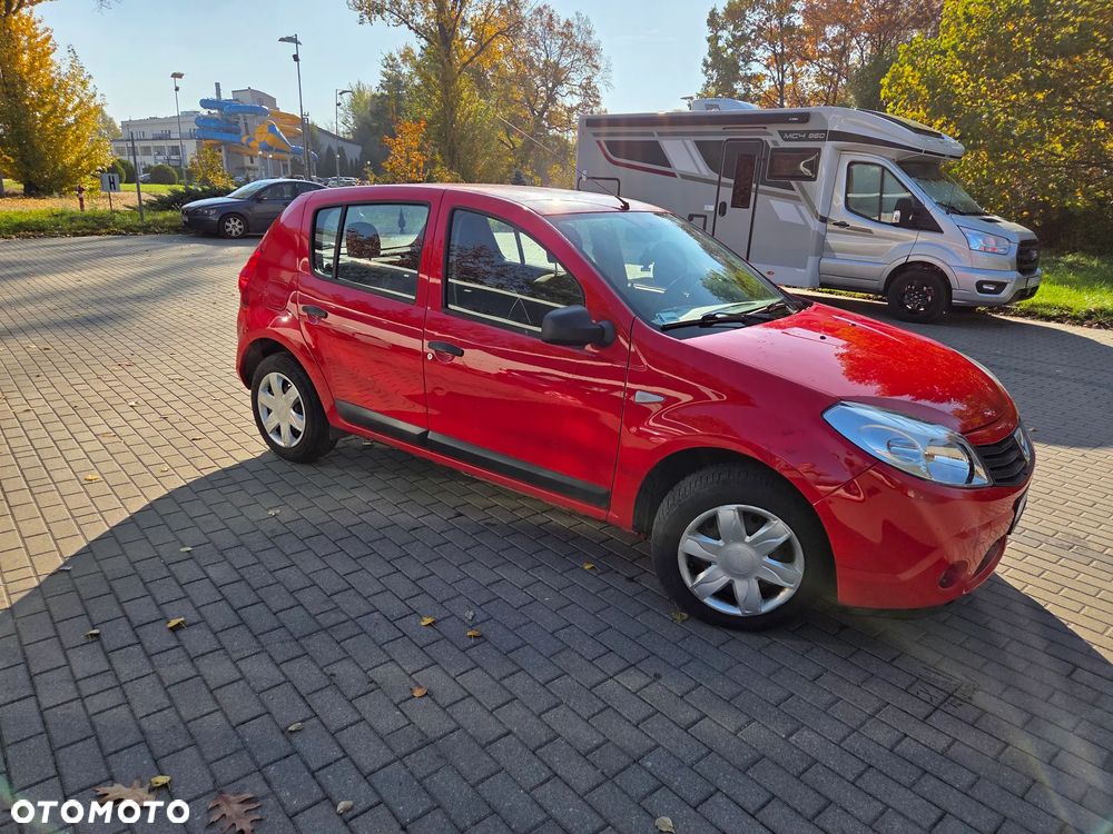 Dacia Sandero - 6