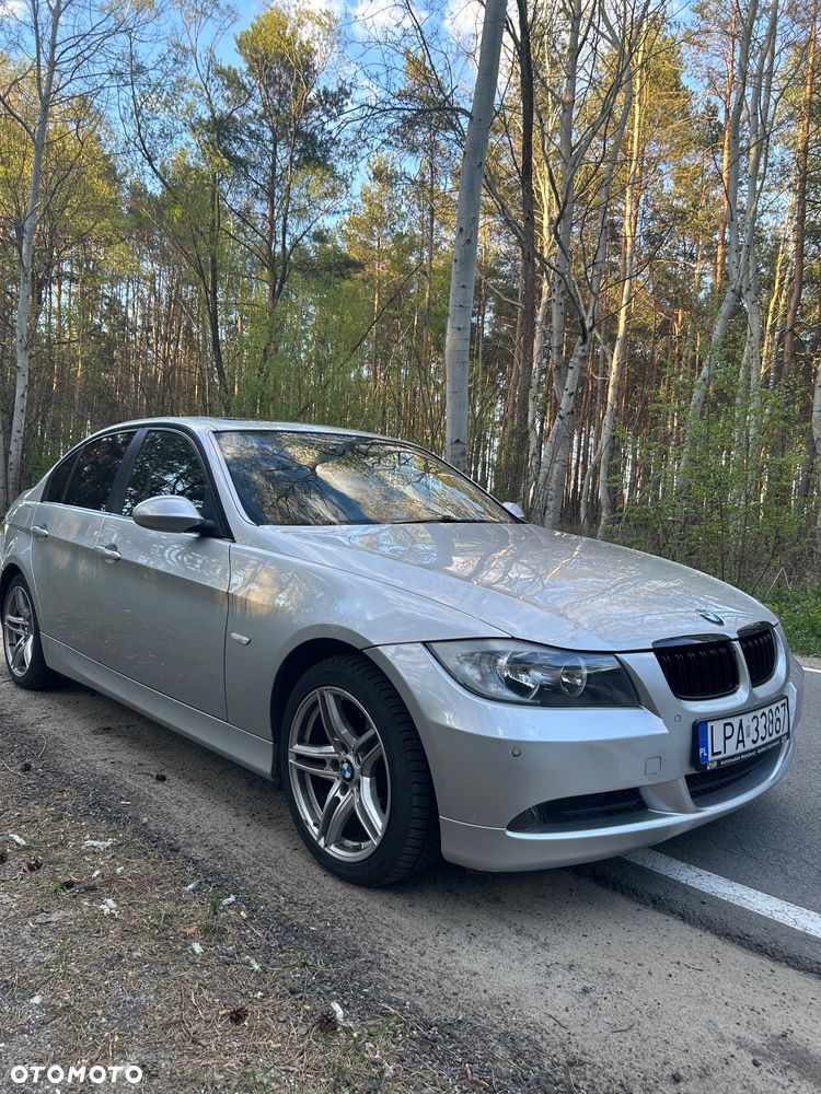 BMW Seria 3 320i - 2