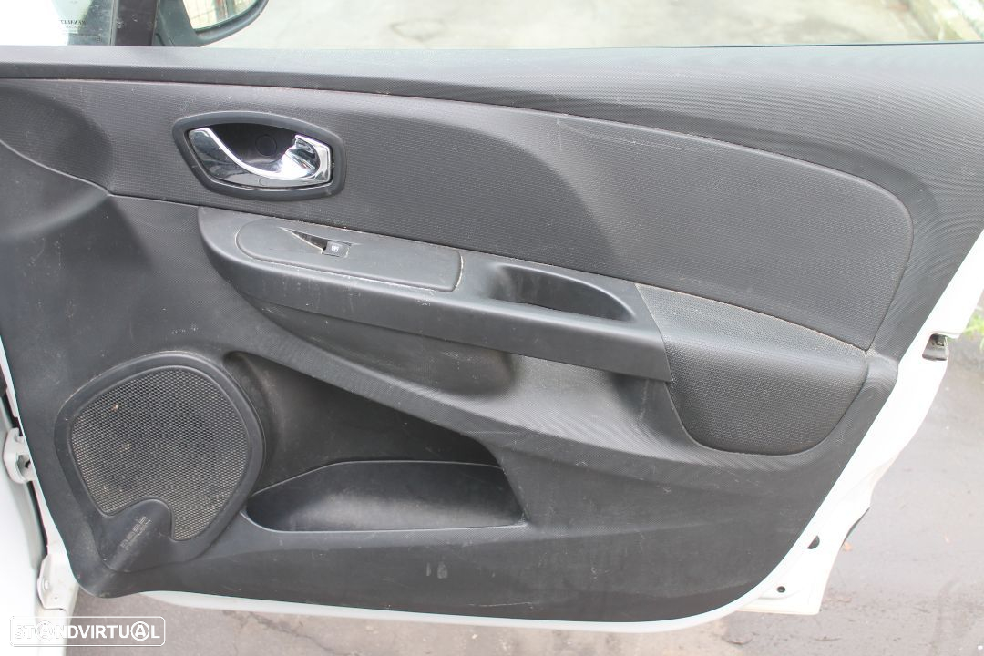 Renault Clio de 2014 - 11