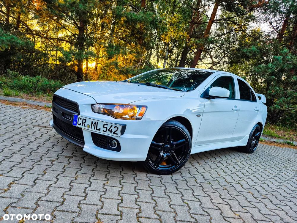 Mitsubishi Lancer 1.6 Invite - 13