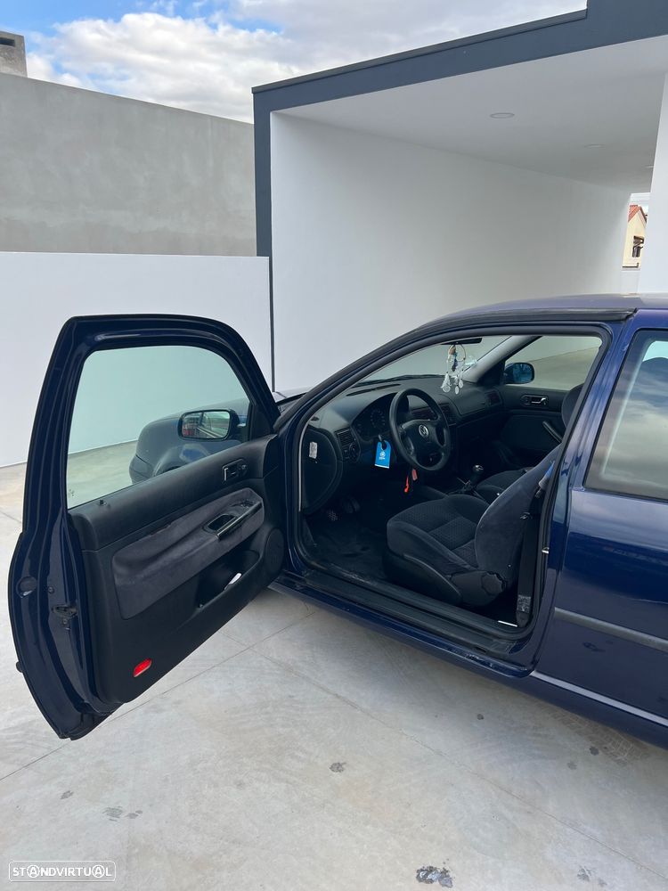 VW Golf 1.4i Confortline AC - 10