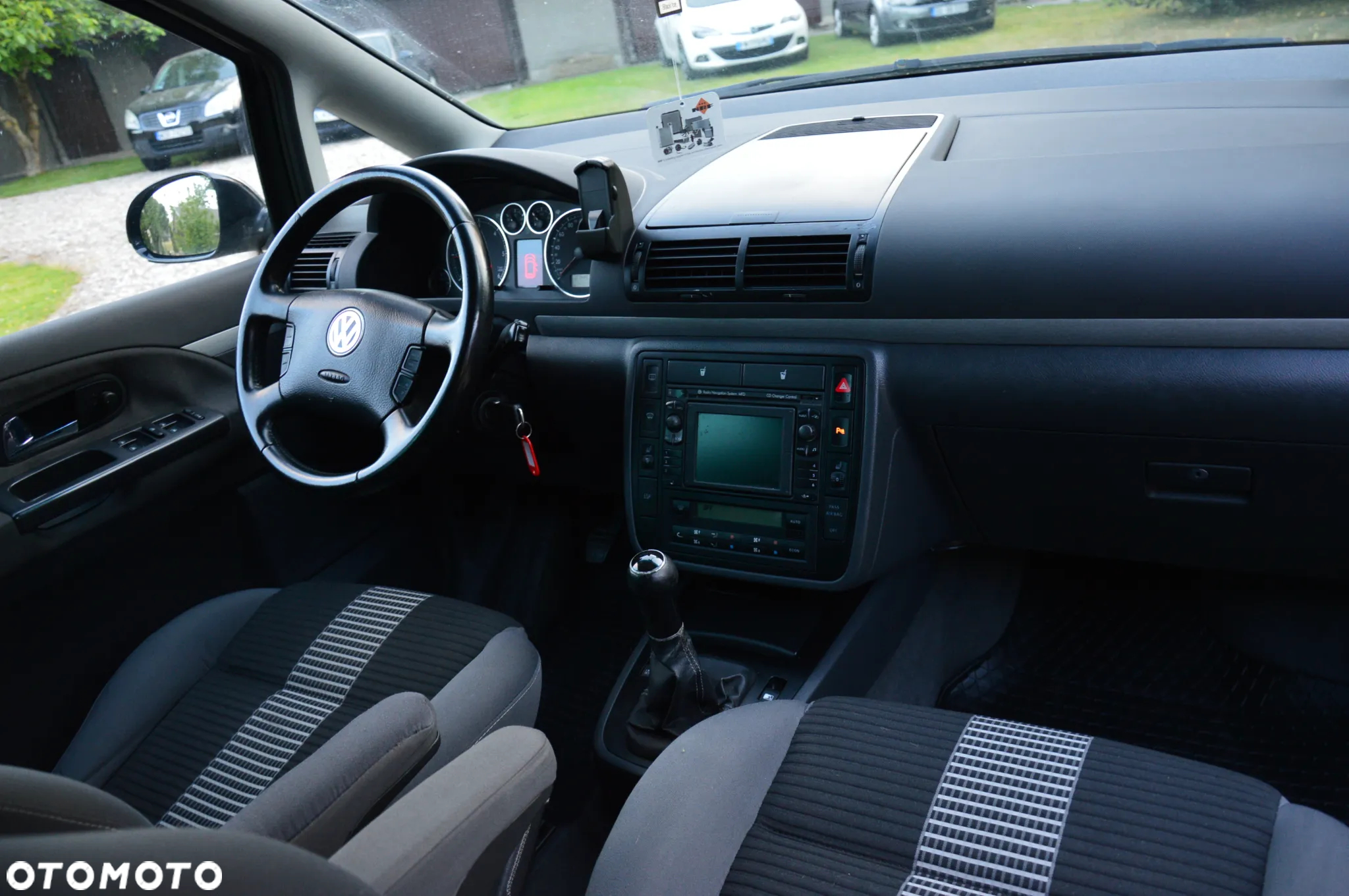 Volkswagen Sharan 2.0 TDI DPF United - 26