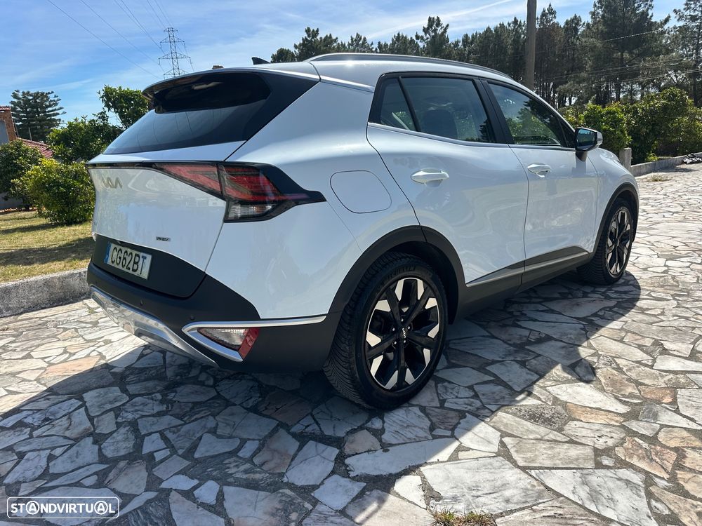 Kia Sportage 1.6 T-GDI AWD Base - 7